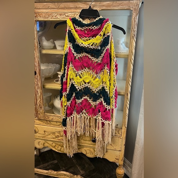 Multicolor Womens Crochet Fringe Boho Open Vest Size Small - Picture 5 of 5